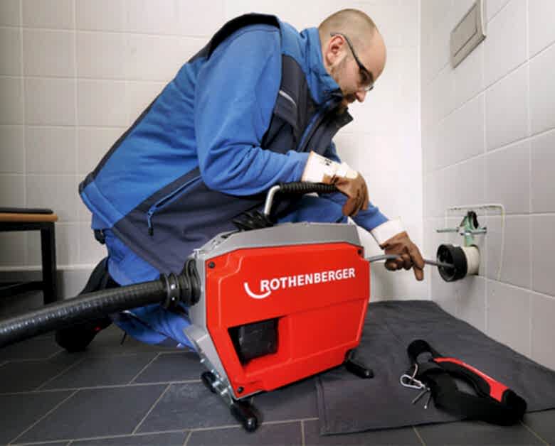 Yesil_Sihhi_Tesisat_Lavabo-ve-boru-tikanikligi